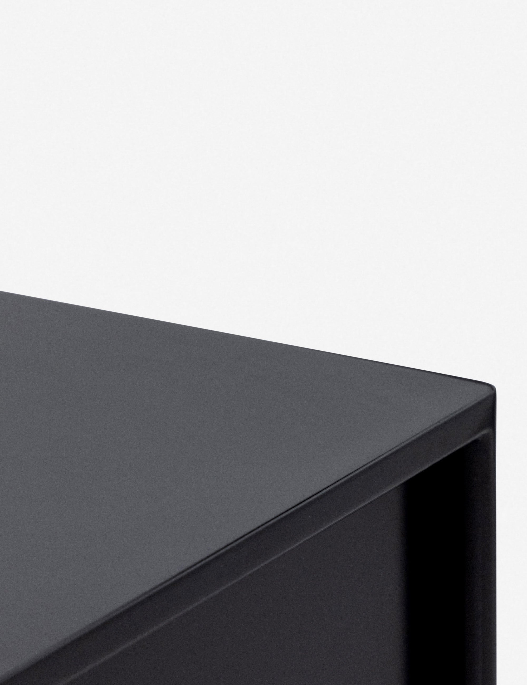 Mathus 5-Drawer Dresser