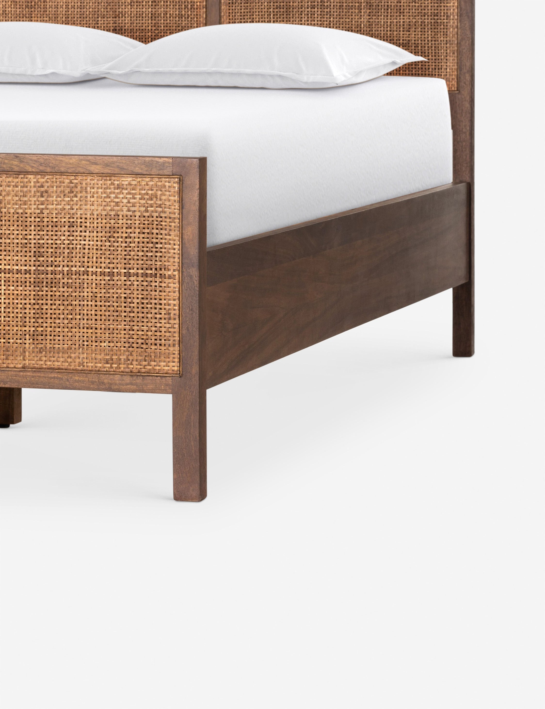 Hannah Platform Bed
