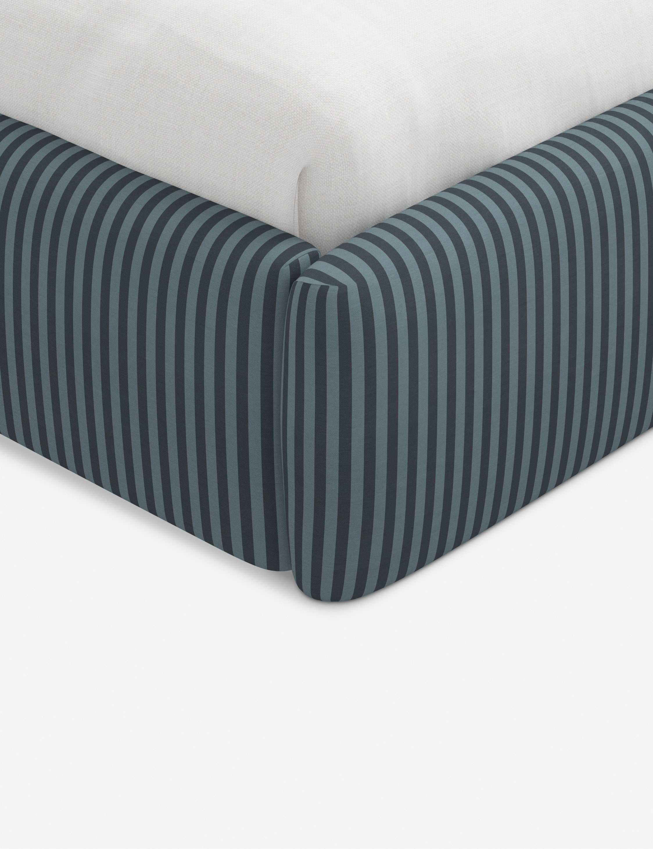 Nabiha Platform Bed