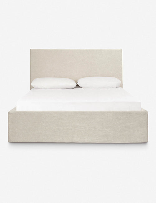 Lit Décontracté et facile à agencer, ce lit plateforme est habillé d'une housse en lin souple qui apporte une texture subtile. La tête de lit rembourrée