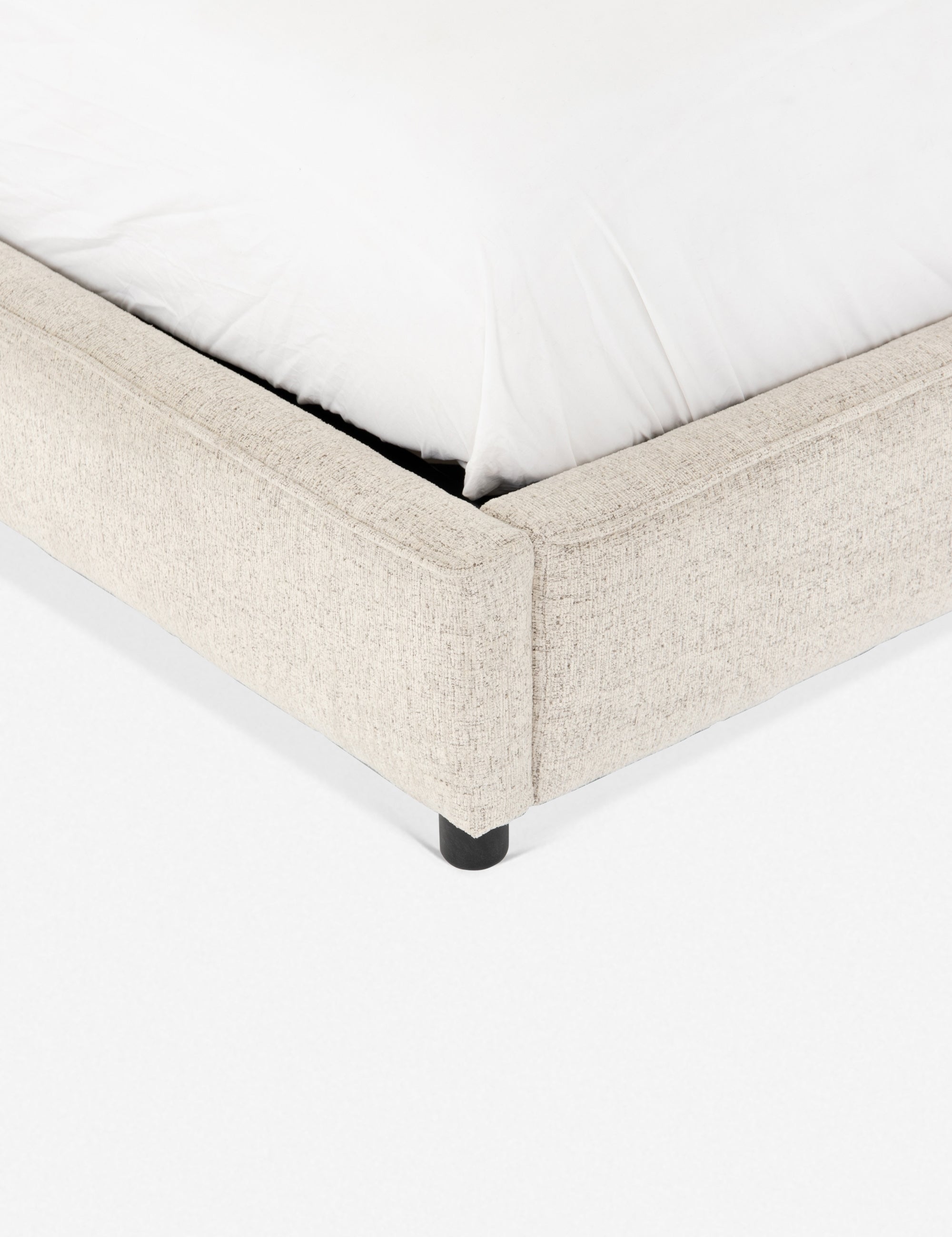 Clario Bed